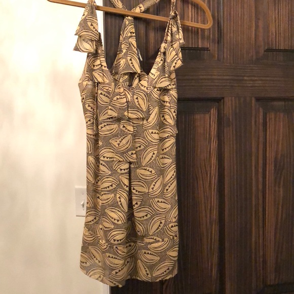 DVF Elegant tan and black patterned y-back top - Picture 1 of 4
